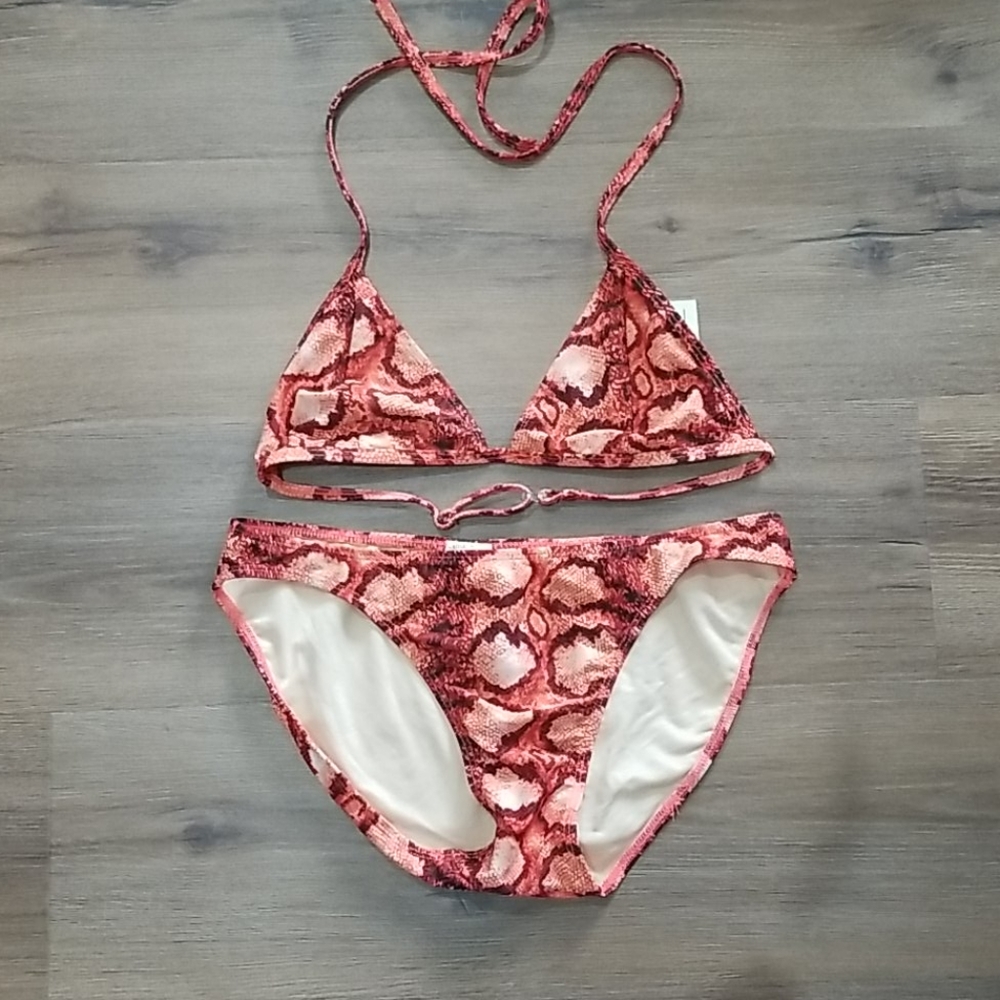 Shape FX Bikini. Size 8